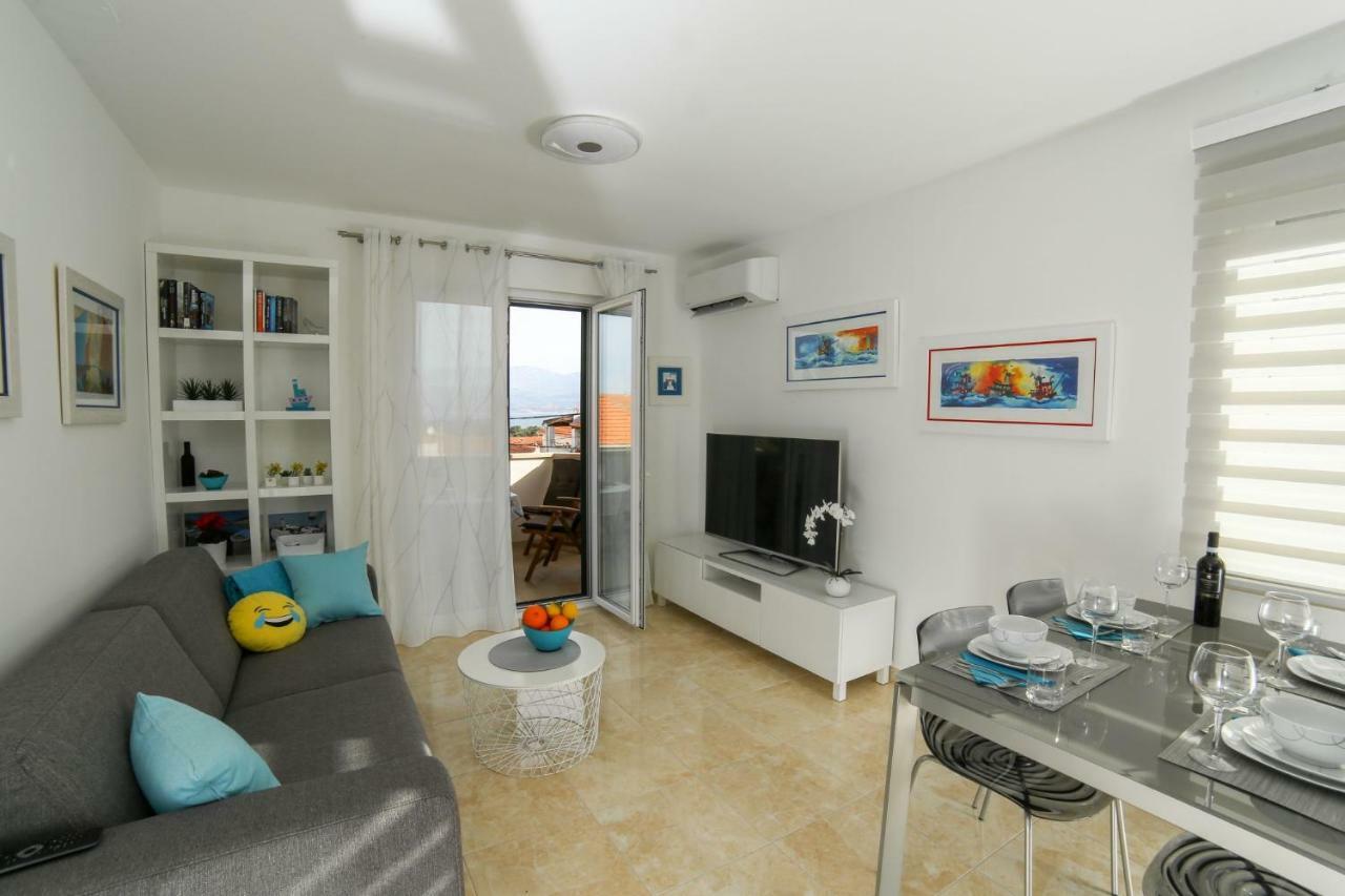 Amazing Luxury 4Star Apartment Laura Supetar Exterior foto